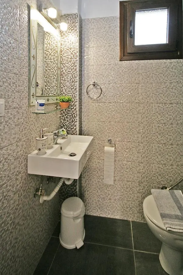 Апартаменты Villa Angela Вурвуру