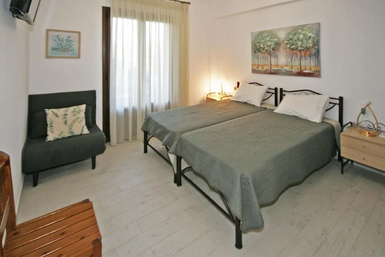 Villa Angela Вурвуру