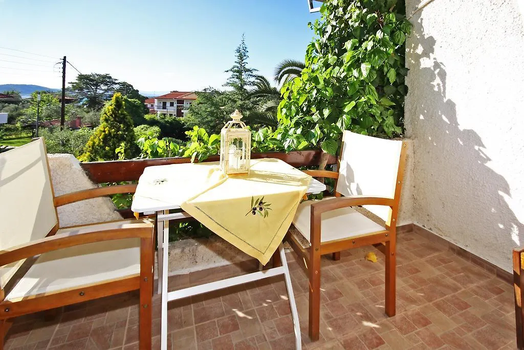 Villa Angela Вурвуру Апартаменты